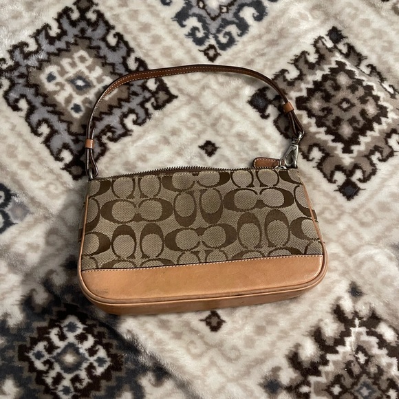 Brown Coach Purse - Picture 1 of 2